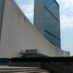 400px-united_nations_building_ny