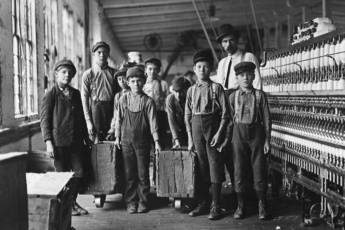 Lewis Hine child laborers in 1908 at Catawba Cotton Mill. Newton, N.C.